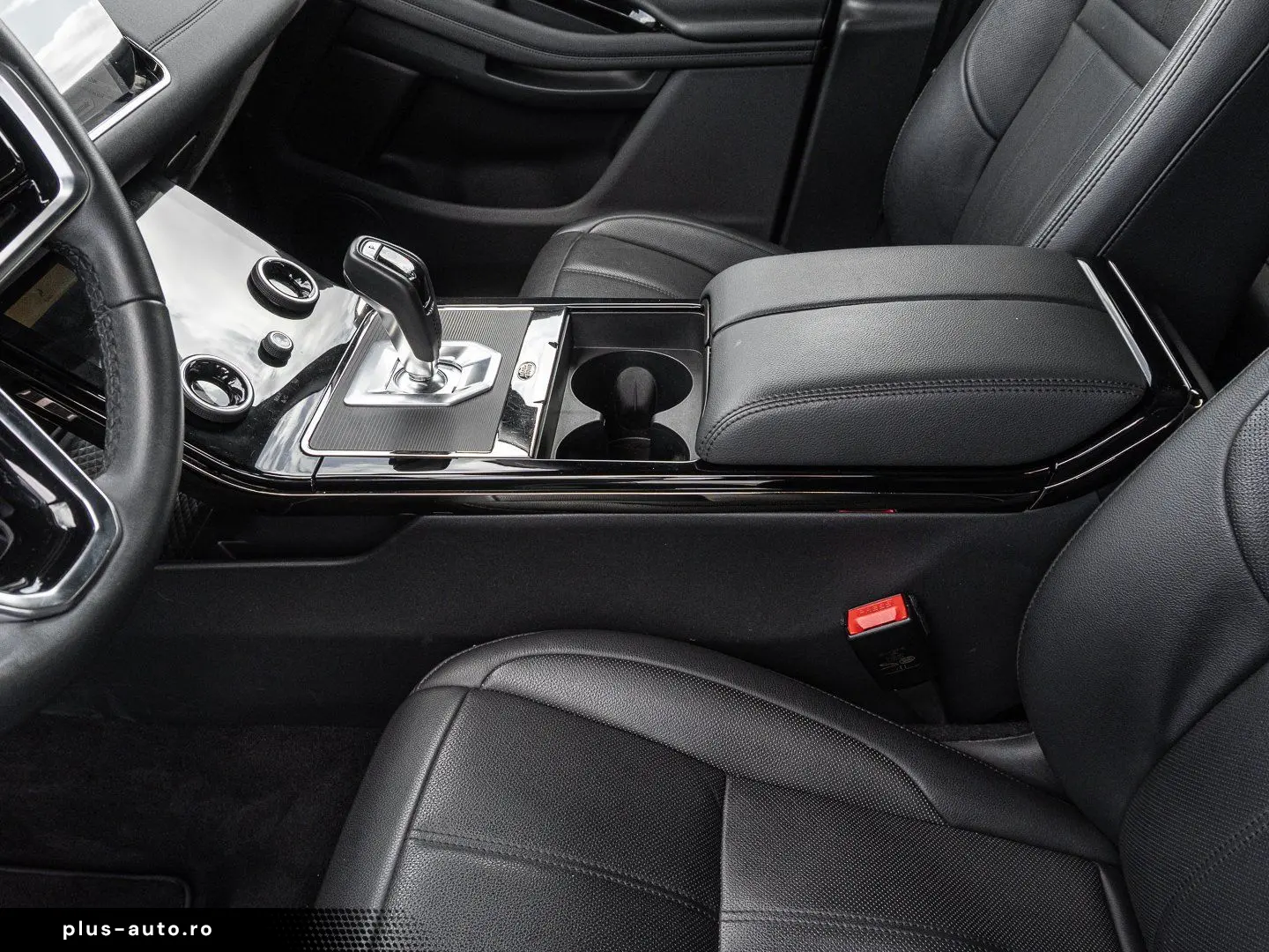 LAND ROVER Range Rover Evoque 2.0 D200 Mild-Hybrid R-Dynami