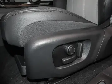 LAND ROVER Range Rover Evoque Dynamic SE D200 AHK-el. klapp