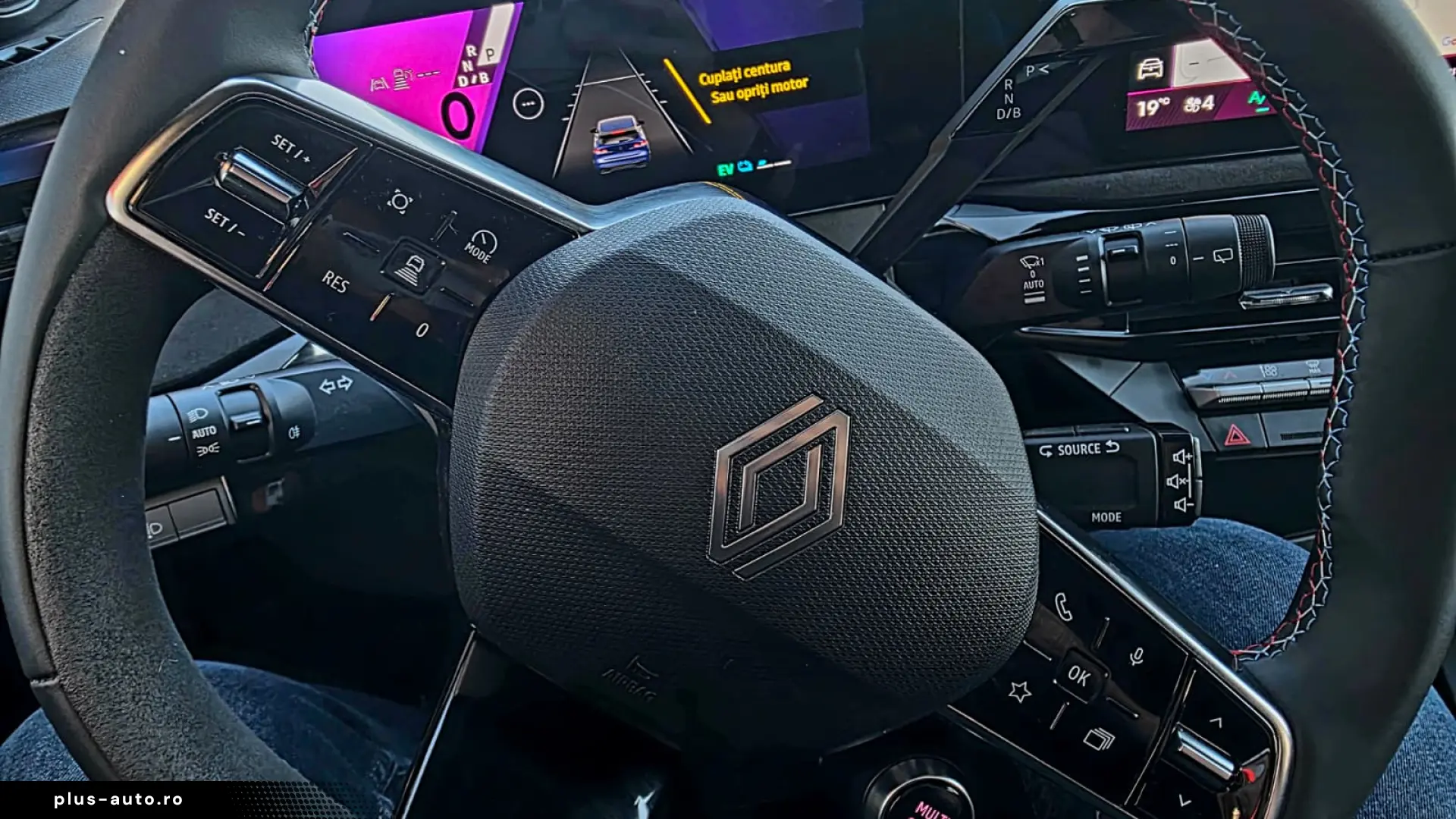 Renault Clio 6 Hybrid 1 8 benzina electric Esprit Alpine