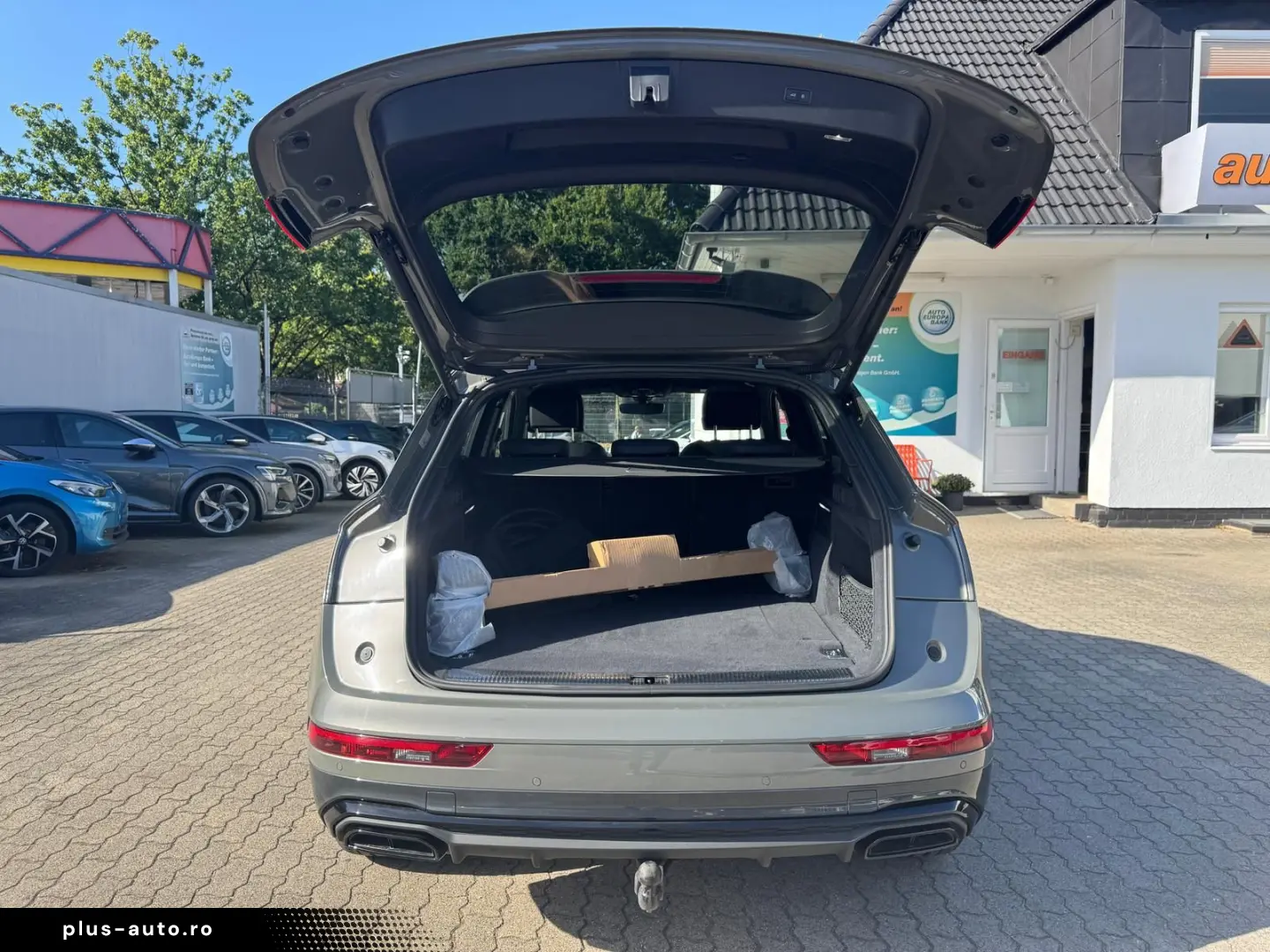 AUDI Q5 55 TFSI e S line