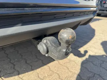 AUDI Q5 55 TFSI e S line