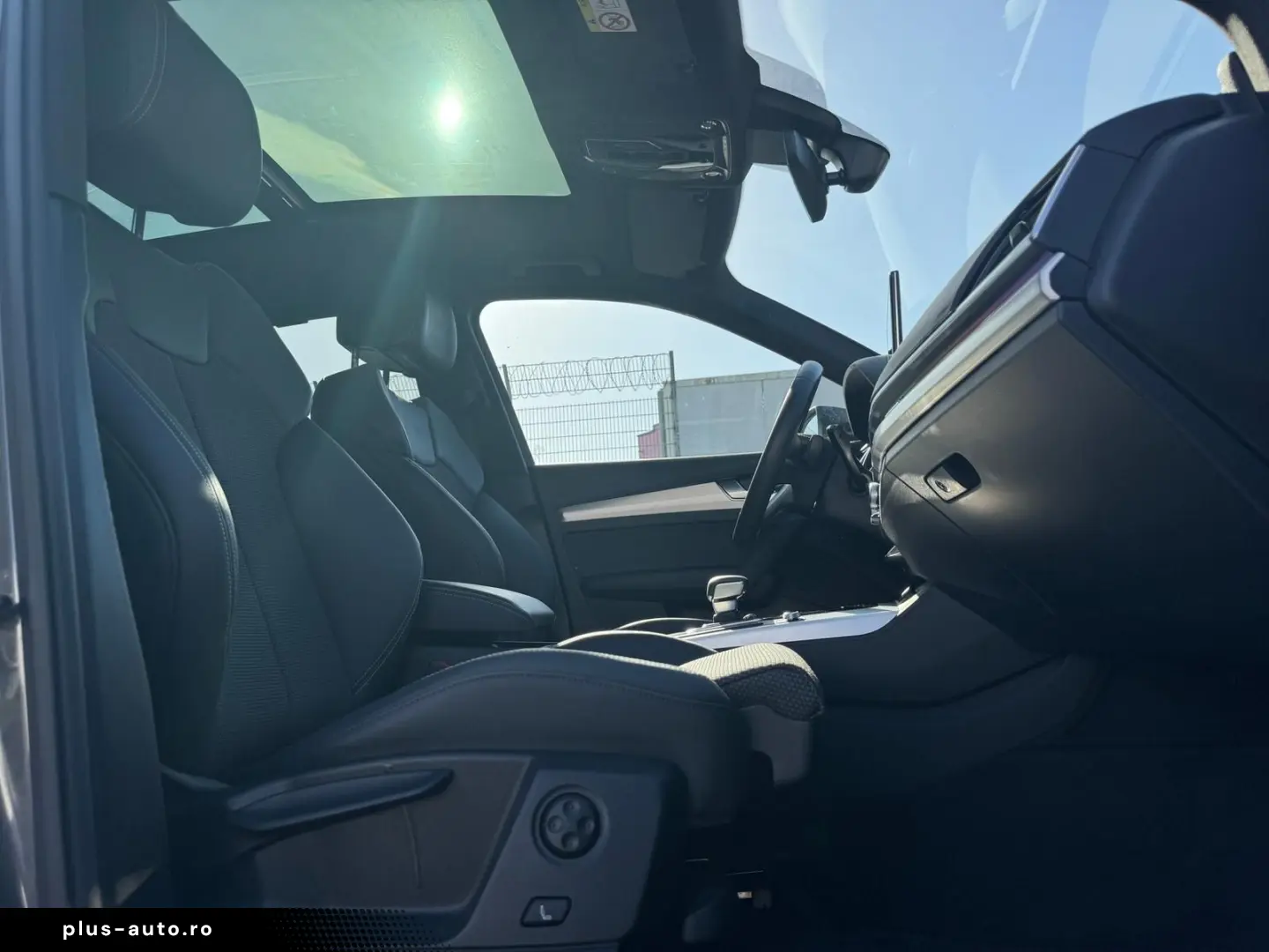 AUDI Q5 55 TFSI e S line