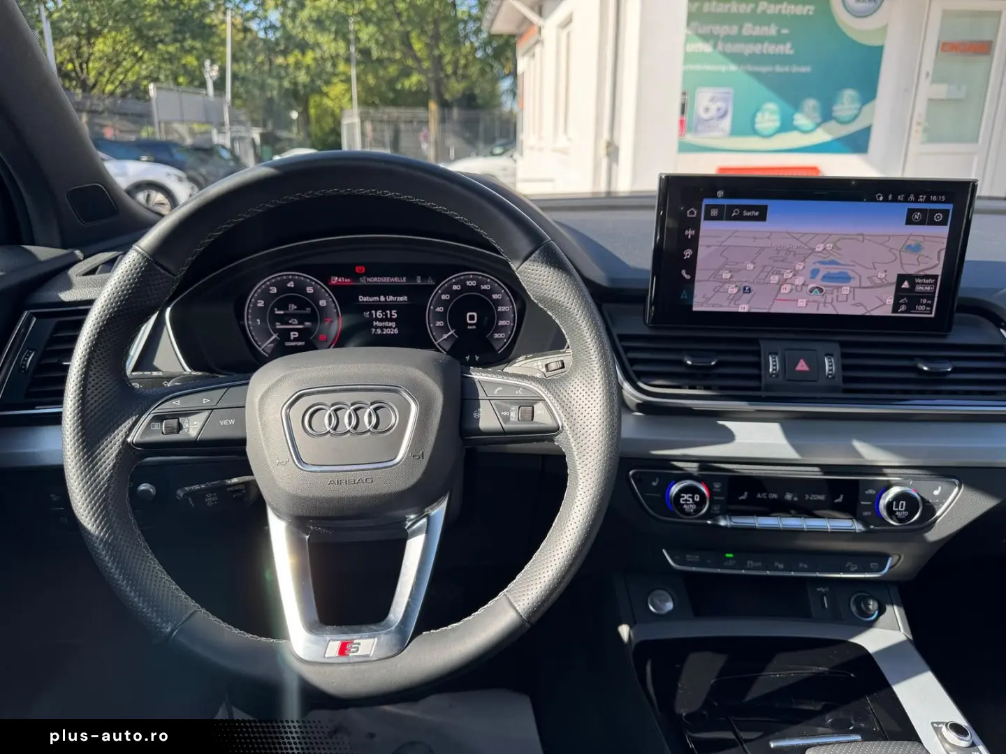 AUDI Q5 55 TFSI e S line
