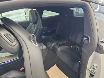 MERCEDES-BENZ CLE 300 AMG Premium   4M  Pano  360Grad  Burme