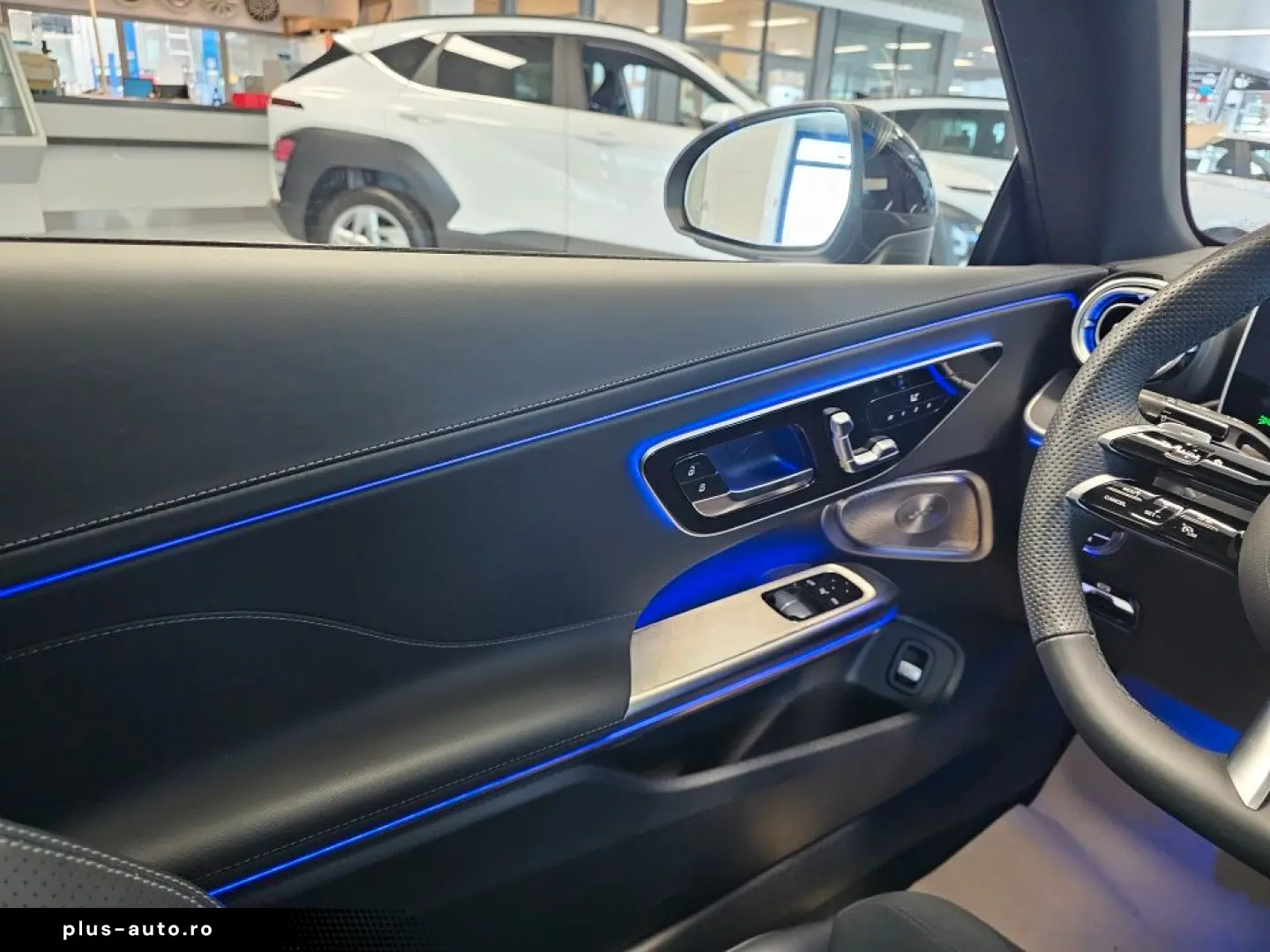 MERCEDES-BENZ CLE 300 AMG Premium   4M  Pano  360Grad  Burme
