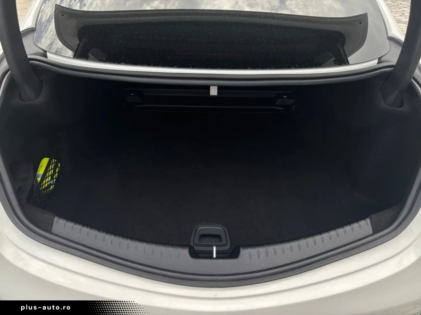 MERCEDES-BENZ CLE 300 4M C AMG Prem Pano Burm3D KeyG&hellip;