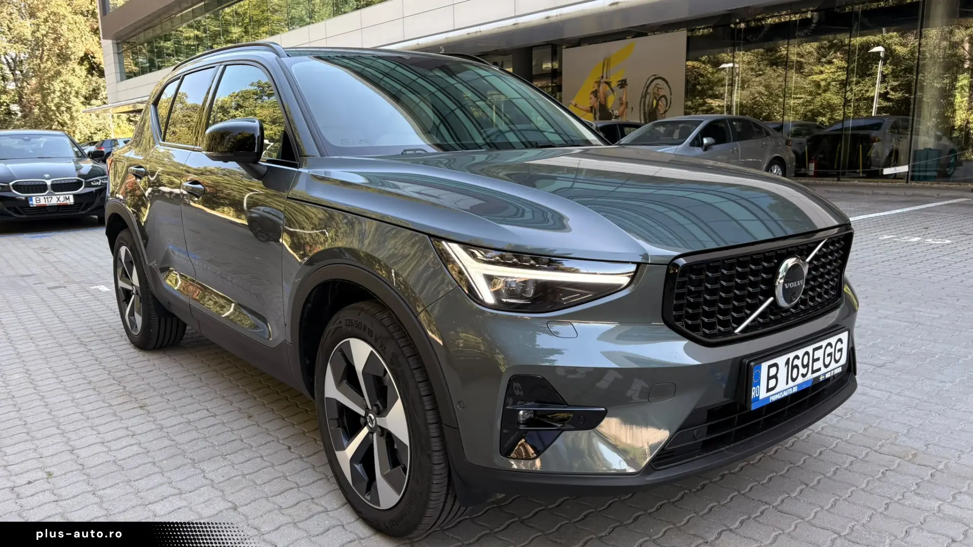 Volvo XC40 2026 Predare Leasing