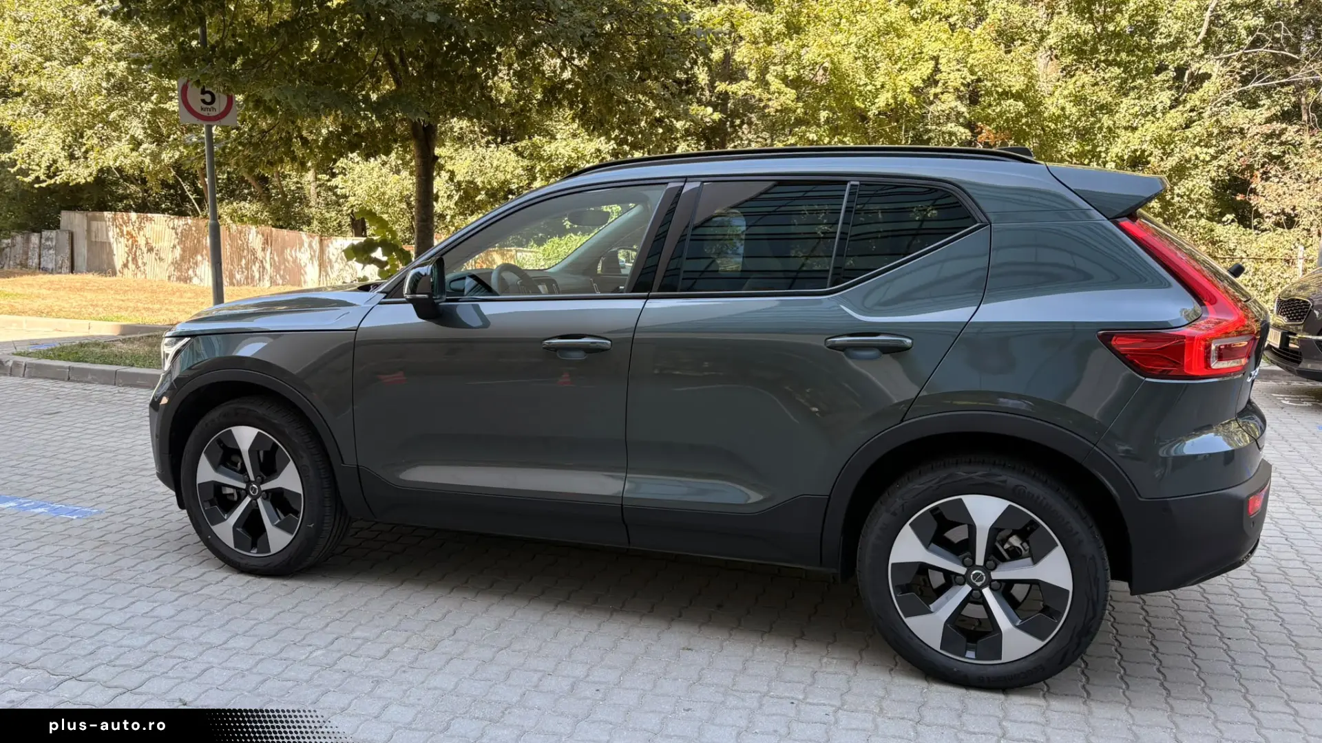 Volvo XC40 2026 Predare Leasing