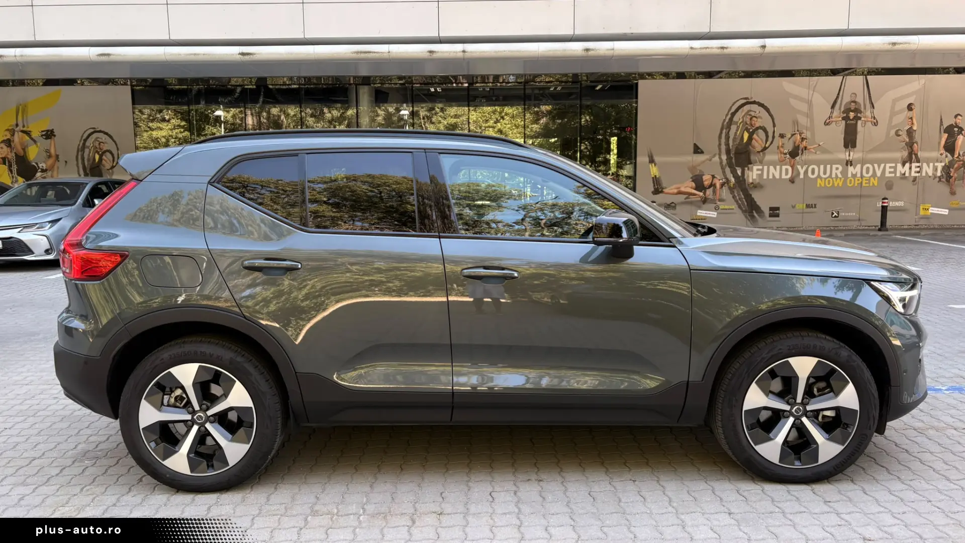 Volvo XC40 2026 Predare Leasing