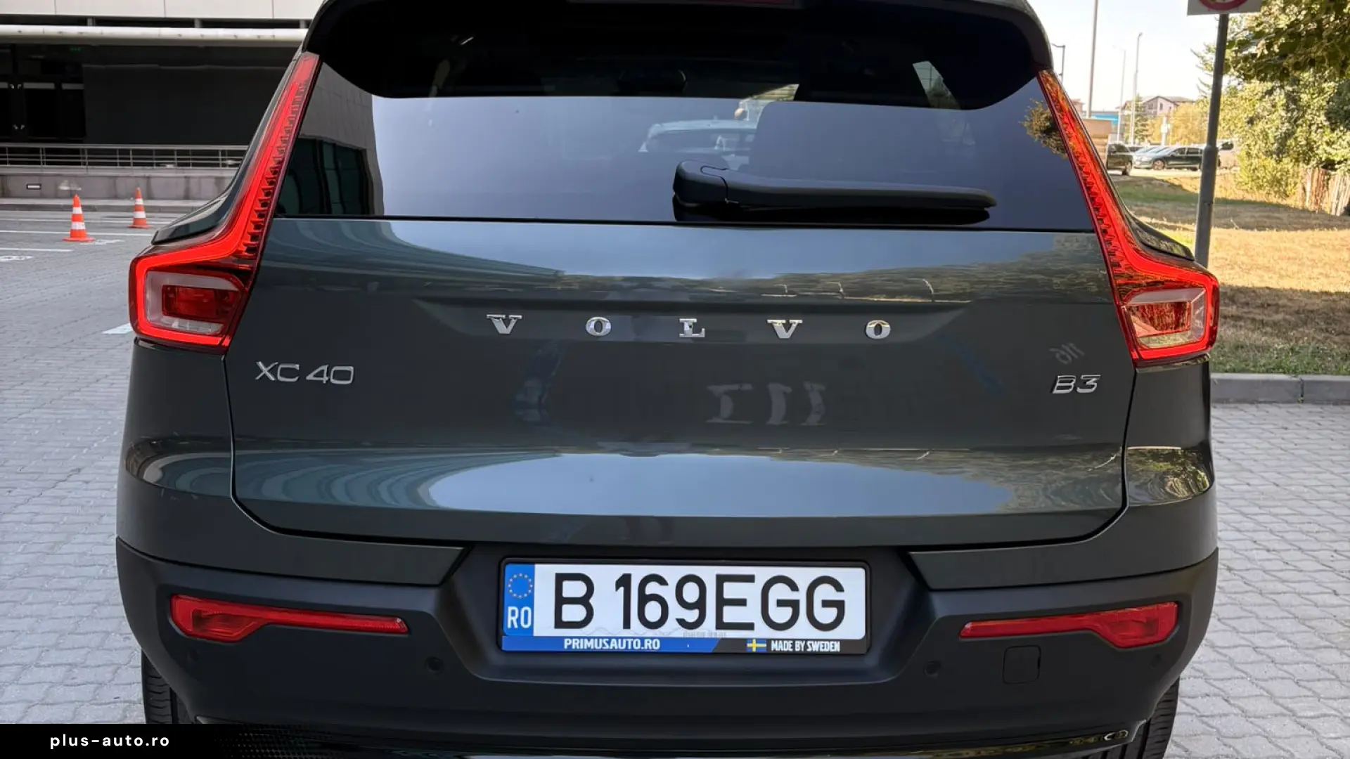 Volvo XC40 2026 Predare Leasing