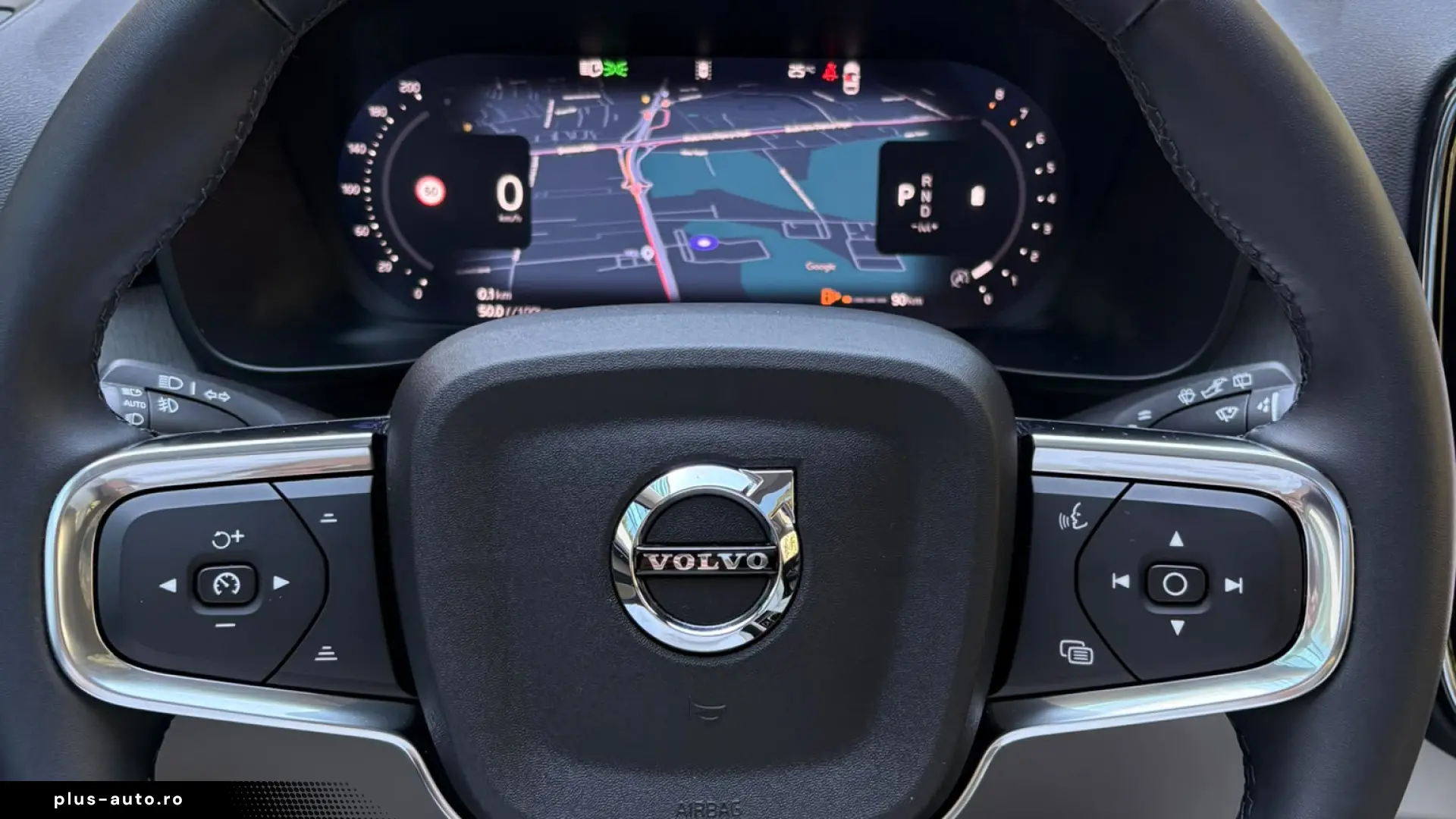 Volvo XC40 2026 Predare Leasing