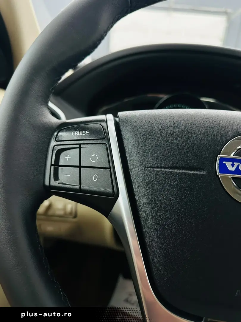 VOLVO XC60 2014 2.0D E5 Garantie 12 Luni Rate Avans 0 Doar C