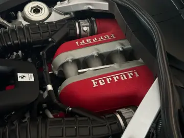 FERRARI Purosangue