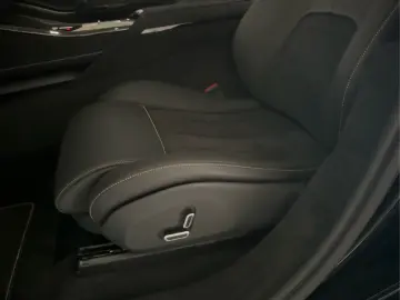 FERRARI Purosangue