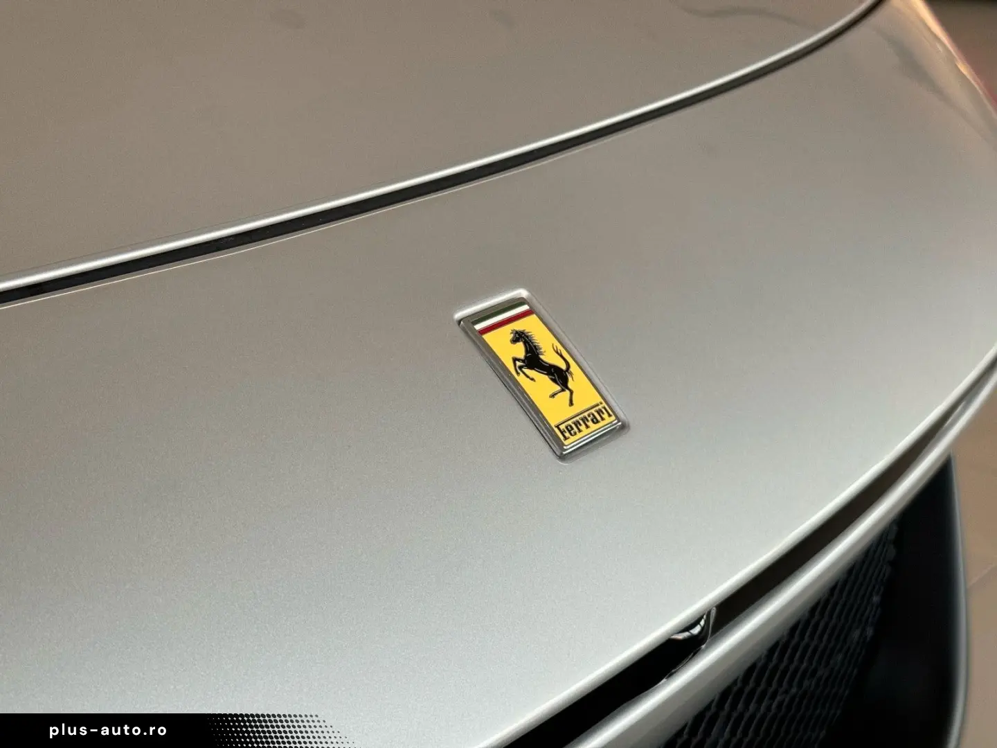 FERRARI Purosangue