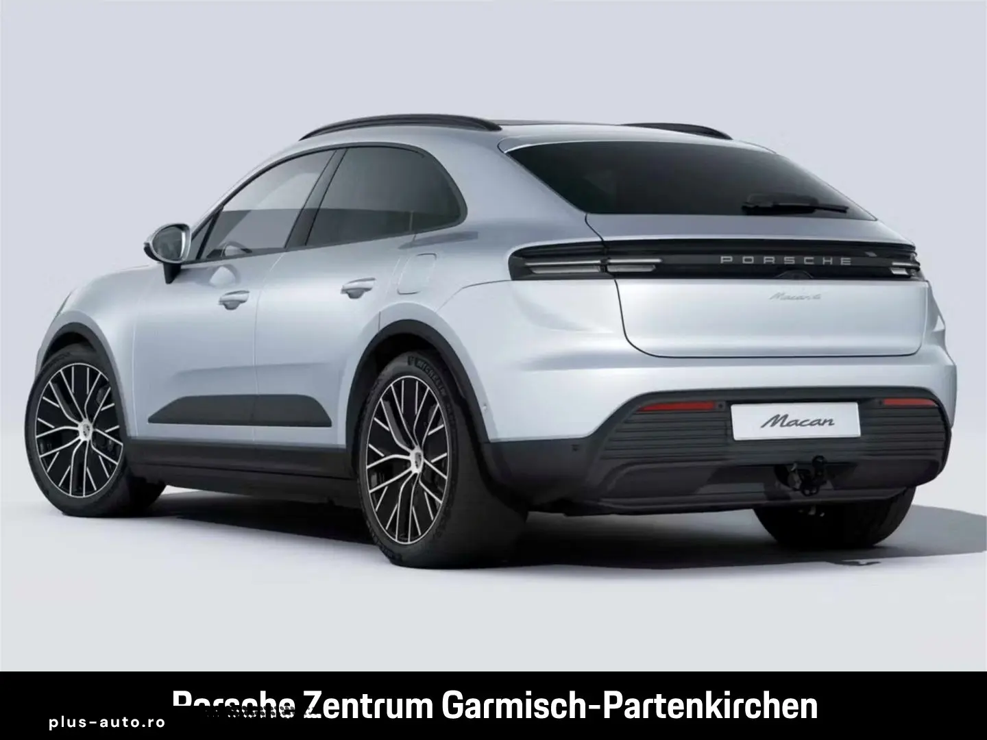 PORSCHE Macan 4 360