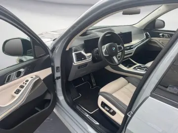 BMW X5 xDrive40d M Sport Innovationsp. Pano Leder