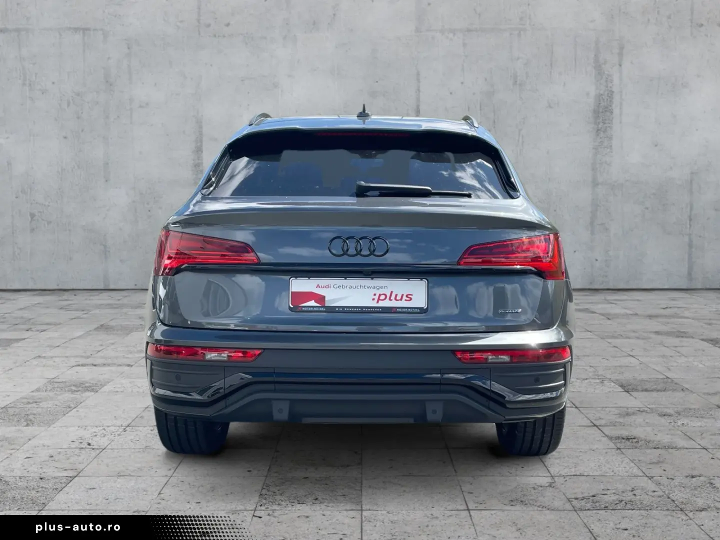 AUDI Q5 Sportback 55 TFSIe S-LINE Faruri MATRIX