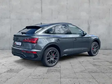 AUDI Q5 Sportback 55 TFSIe S-LINE Faruri MATRIX