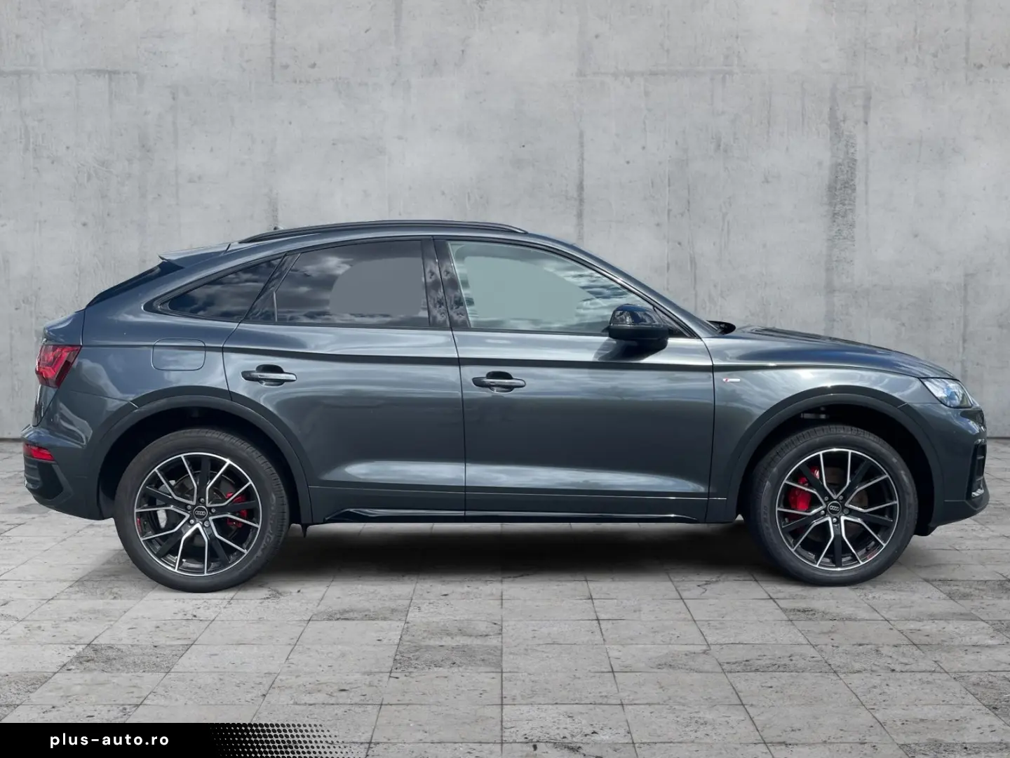 AUDI Q5 Sportback 55 TFSIe S-LINE Faruri MATRIX