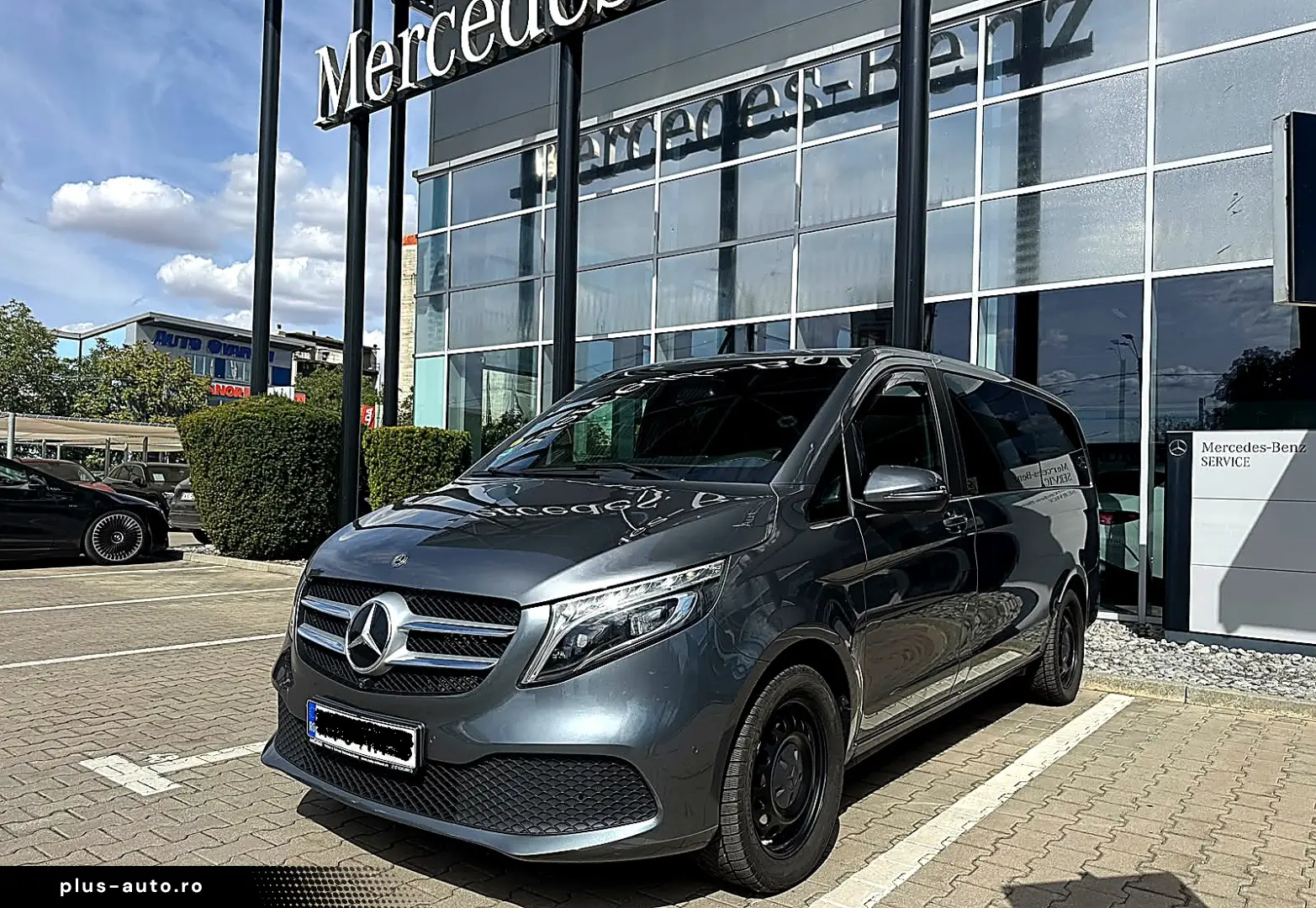 V300 2020  150.000 km  primul și unicul proprietar.
