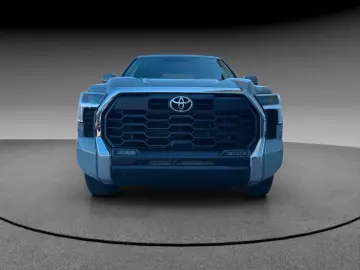 TOYOTA Tundra  DC SR mit Differenzialsperre 4x4