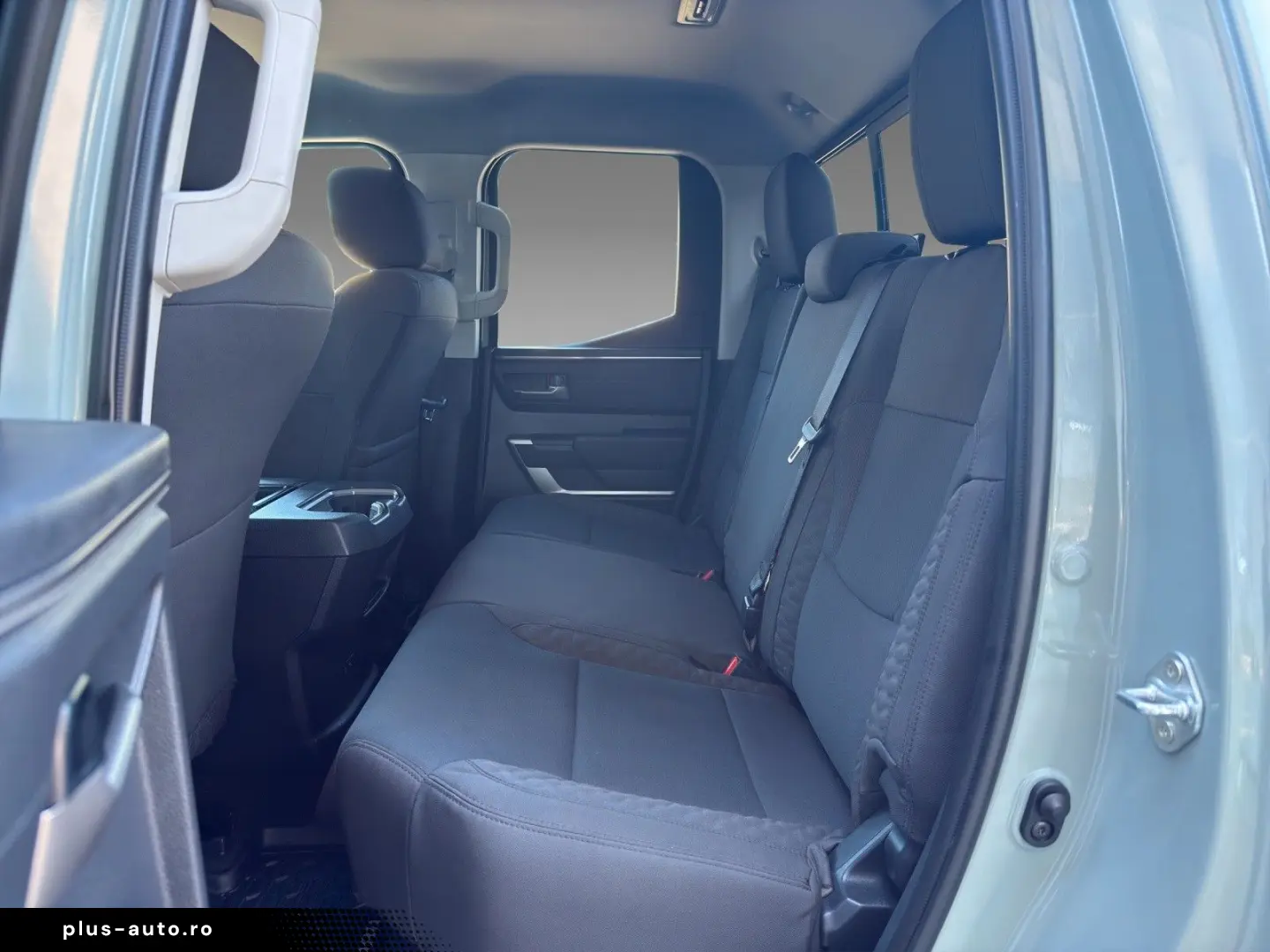 TOYOTA Tundra  DC SR mit Differenzialsperre 4x4