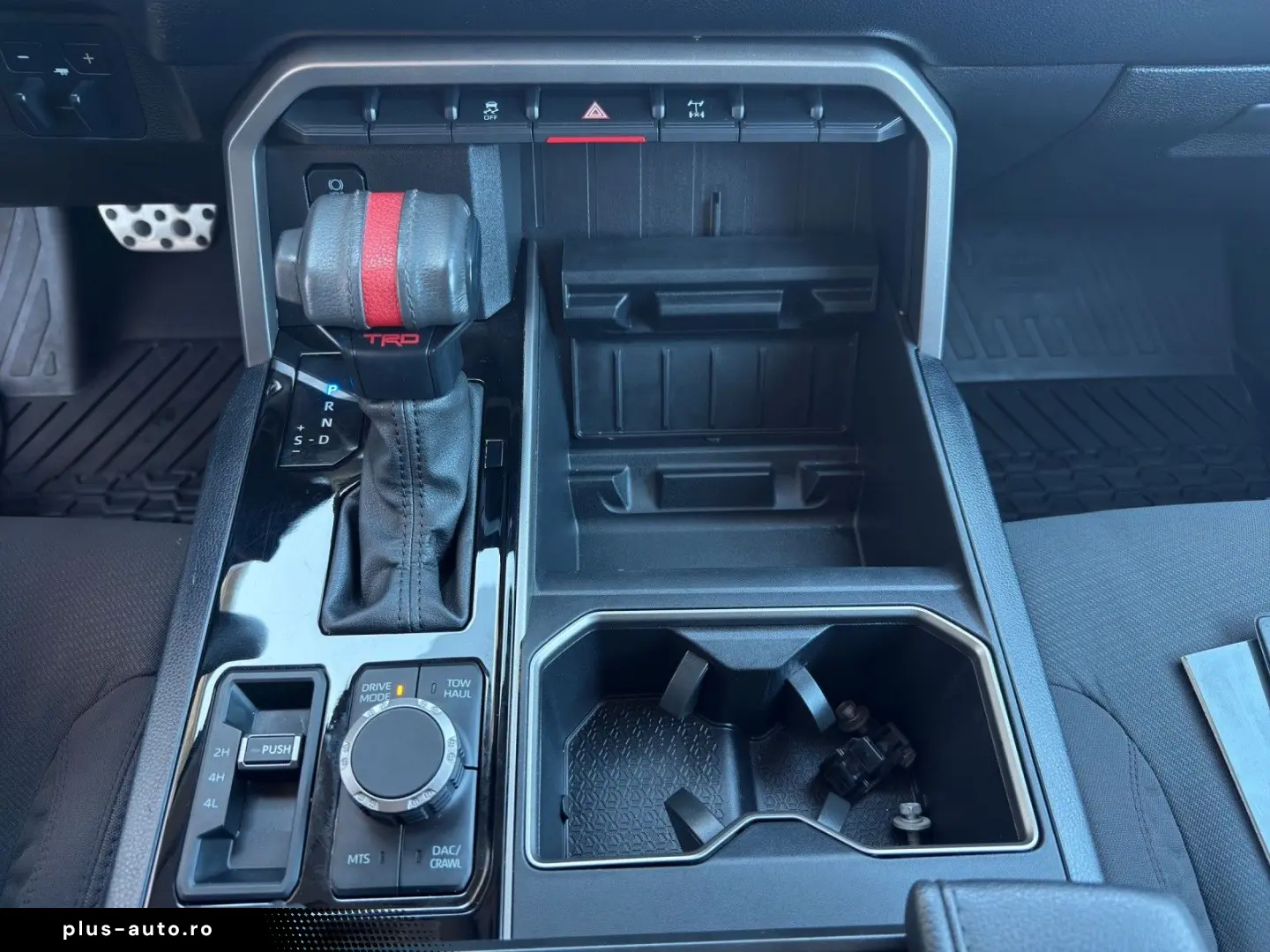 TOYOTA Tundra  DC SR mit Differenzialsperre 4x4
