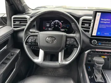 TOYOTA Tundra Crew Cab 4x4 Platinum 3 5 Hybrid