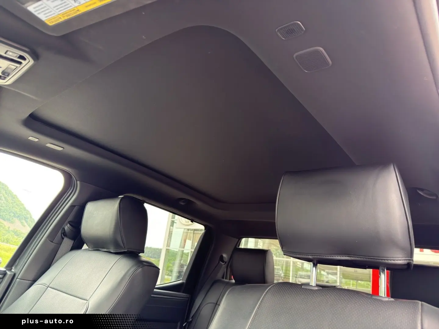 TOYOTA Tundra Crew Cab 4x4 Platinum 3 5 Hybrid