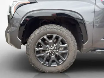 TOYOTA Tundra Crew Cab 4x4 Platinum 3 5 Hybrid