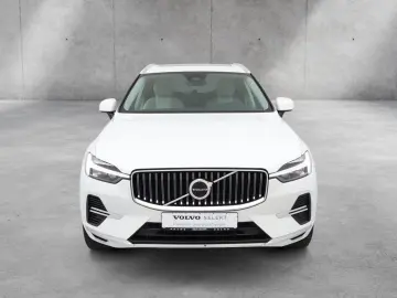 VOLVO XC60 T8 Core Recharge Plug-In Hybrid AWD PDC LED