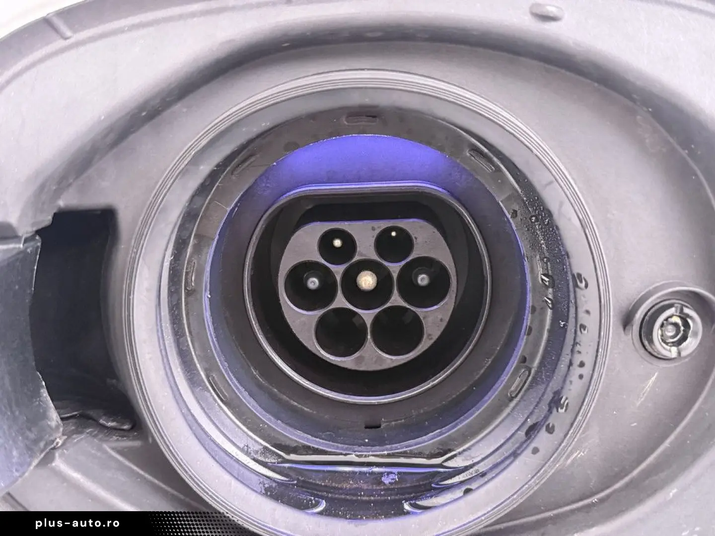 VOLVO XC60 T8 Core Recharge Plug-In Hybrid AWD PDC LED