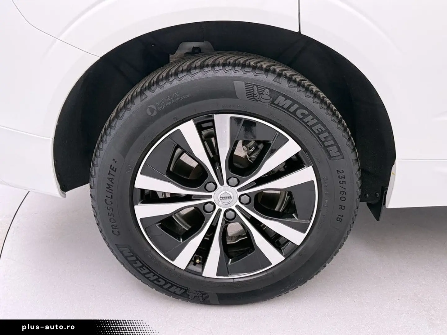 VOLVO XC60 T8 Core Recharge Plug-In Hybrid AWD PDC LED