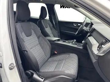 VOLVO XC 60 XC60 Core Recharge Plug-In Hybrid AWD ABS