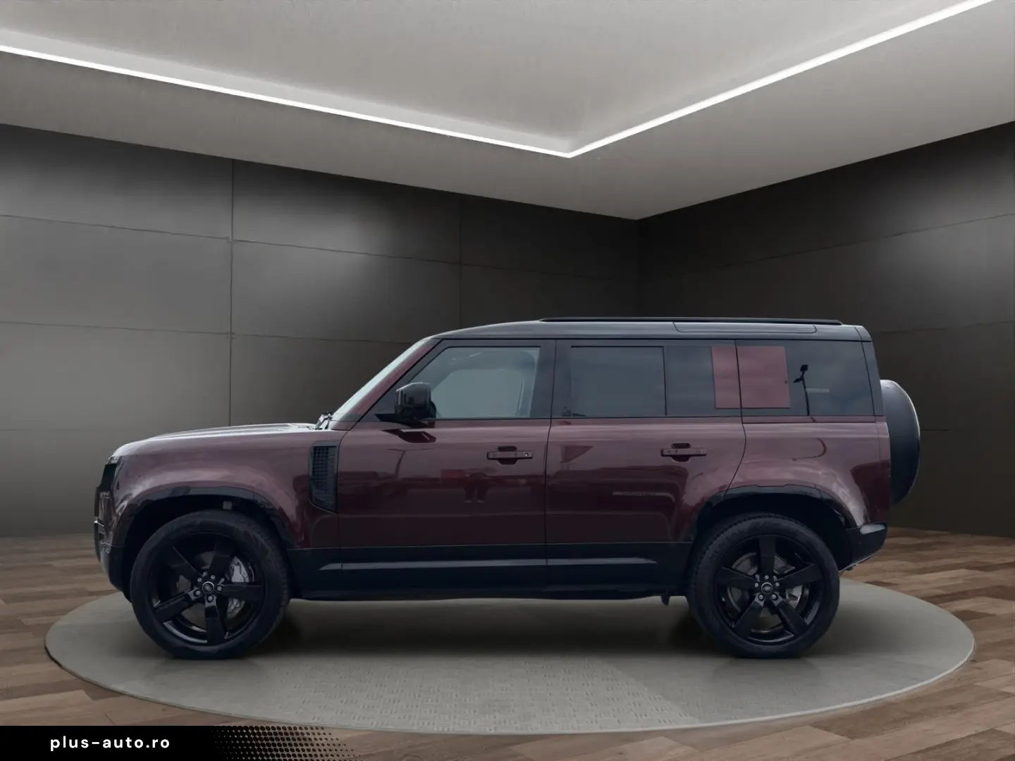 LAND ROVER Defender 110 D300 Sedona Red Edition