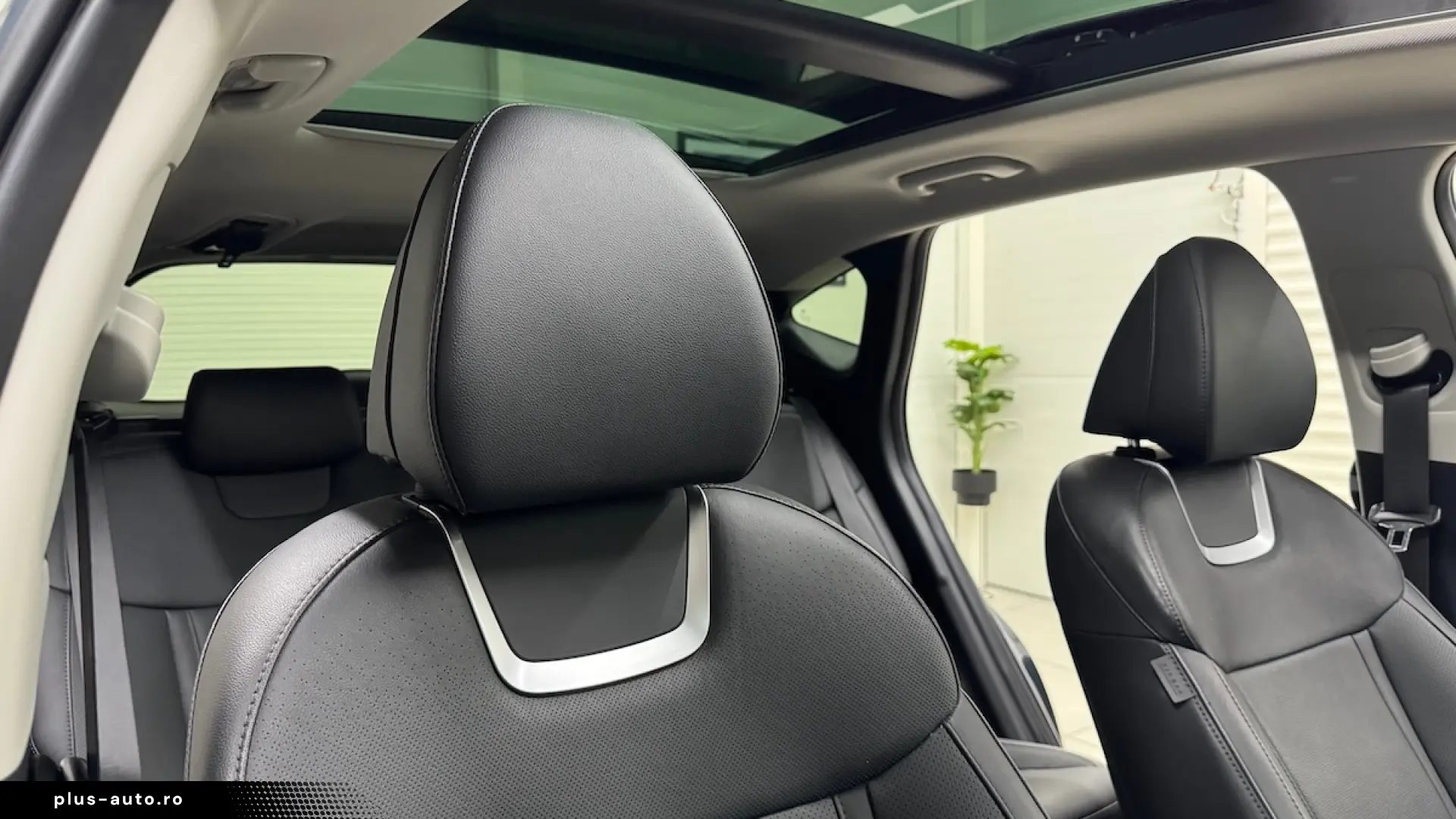 HYUNDAI TUCSON PLUG-IN HYBRID 265 CP 4WD LUXURY