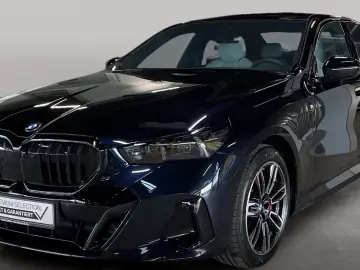 BMW 550e xDr MSport B&W IcGlow Ventil 360 DAProf AdaptivSusp