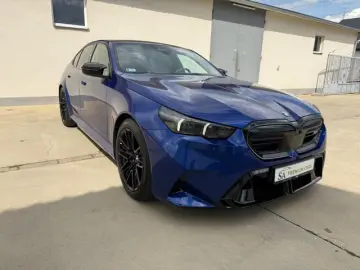 BMW M5 360 DR ASS PROFF PANORAMIC ROOF