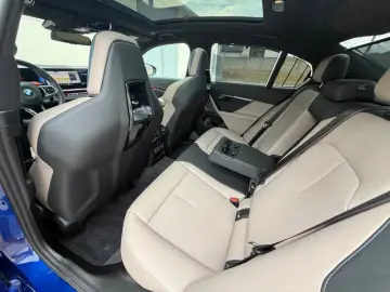 BMW M5 360 DR ASS PROFF PANORAMIC ROOF