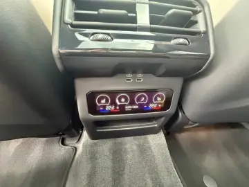 BMW M5 360 DR ASS PROFF PANORAMIC ROOF