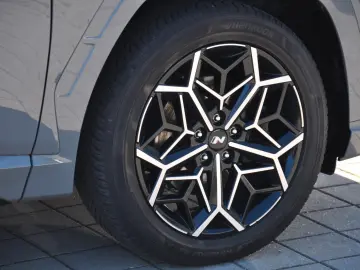 HYUNDAI TUCSON 1.6 T-GDI N Line 4WD PANO LED 360  KRELL