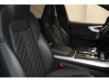 AUDI Q8 50 TDI quattro 2xS line UPE120 Laser Pano B&O