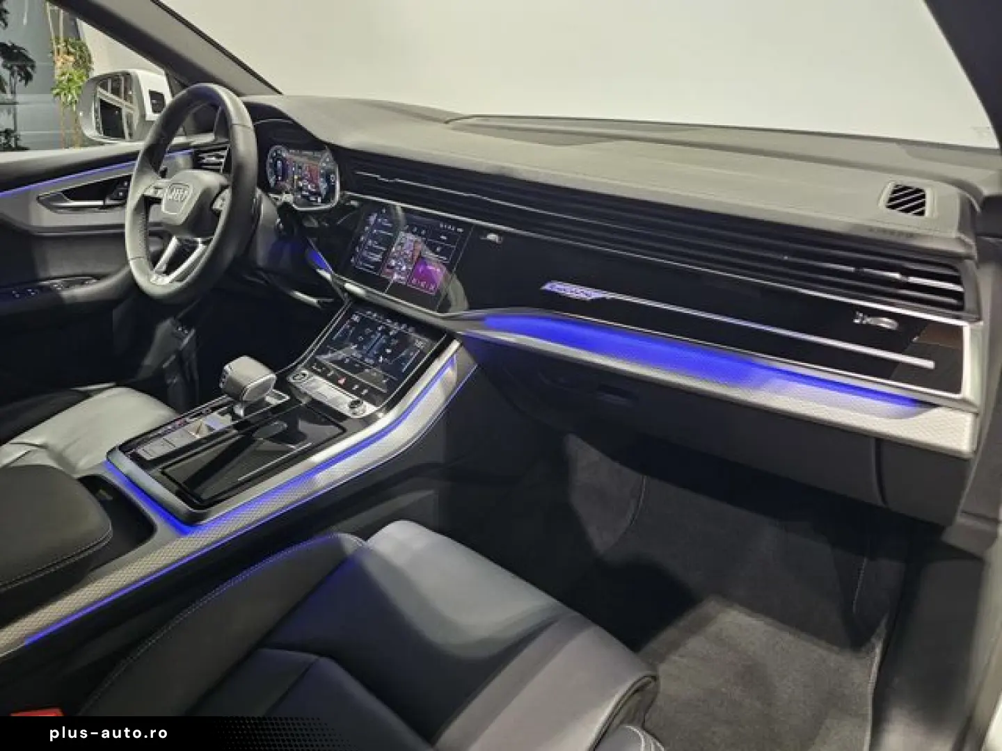AUDI Q8 55 TFSI e S Line