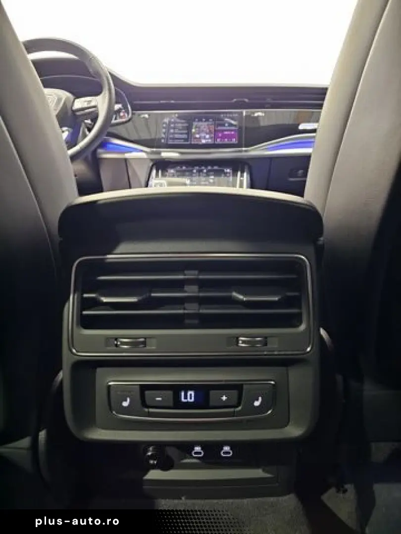 AUDI Q8 55 TFSI e S Line