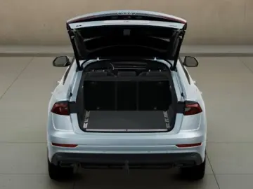 AUDI Q8 SUV TFSI e quattro S line