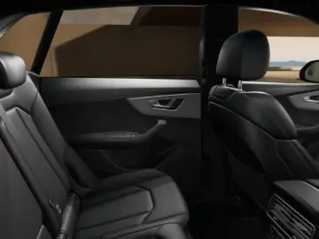 AUDI Q8 SUV TFSI e quattro S line