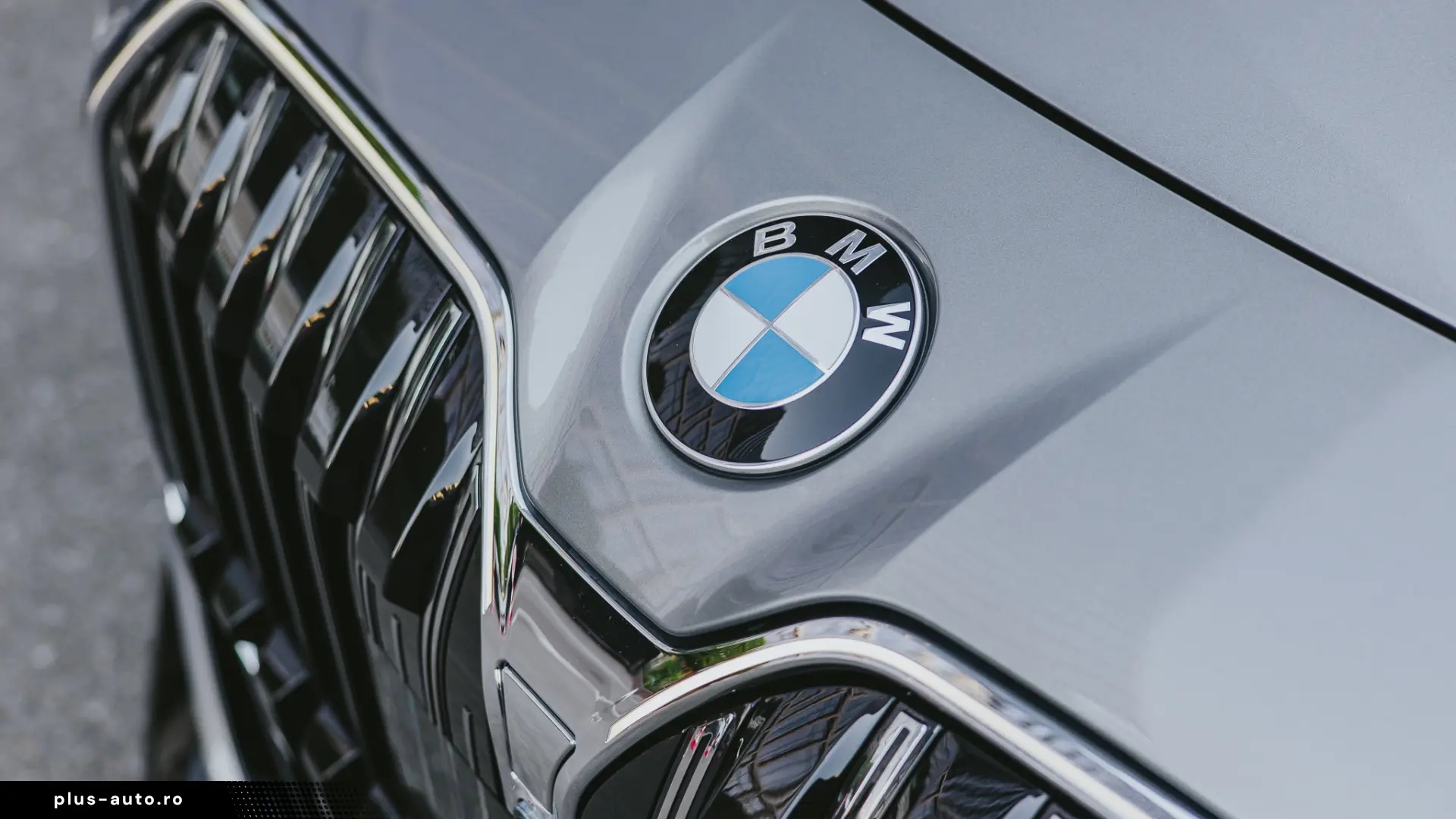 BMW 740d xDrive - oxide grey