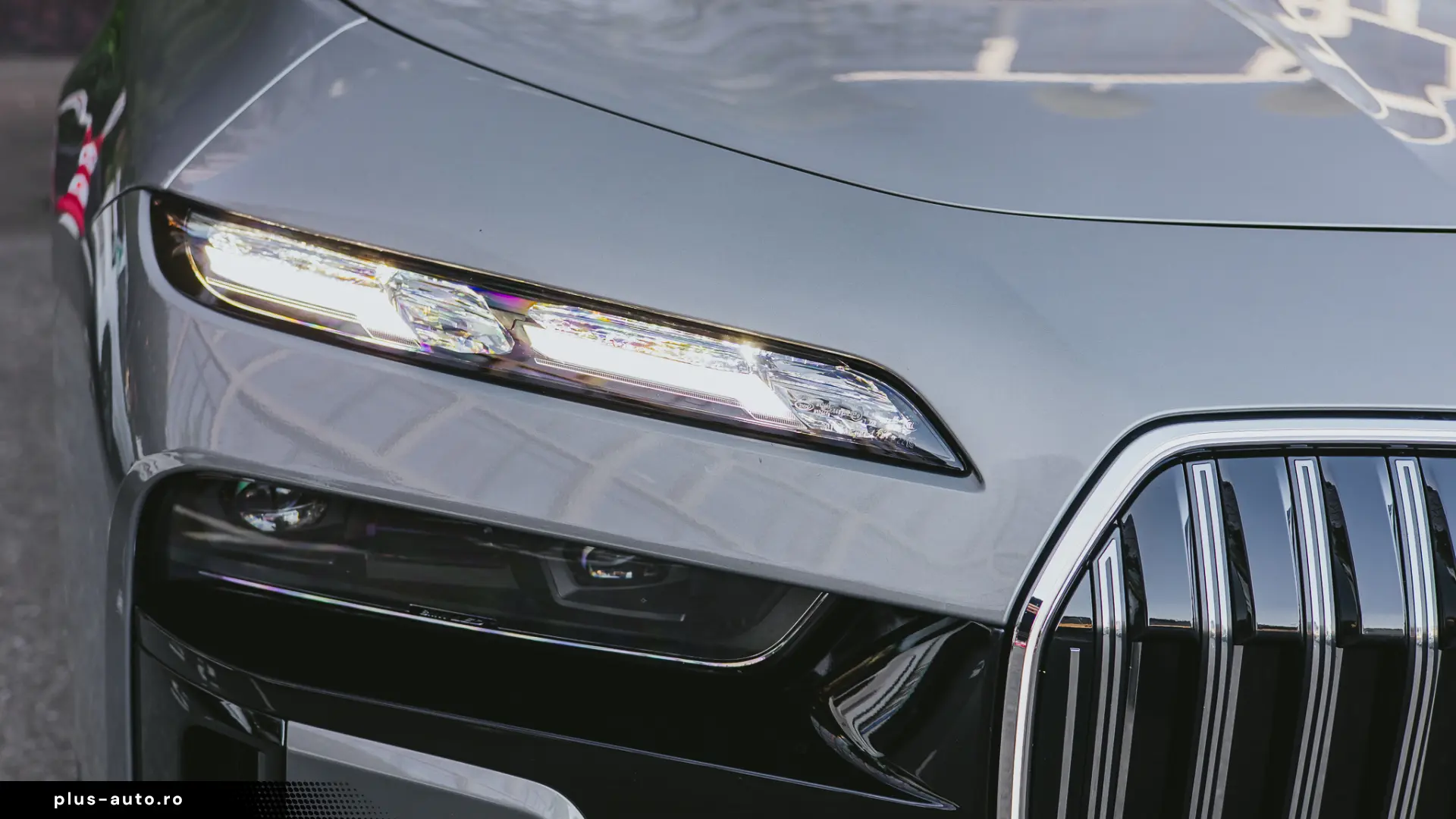 BMW 740d xDrive - oxide grey