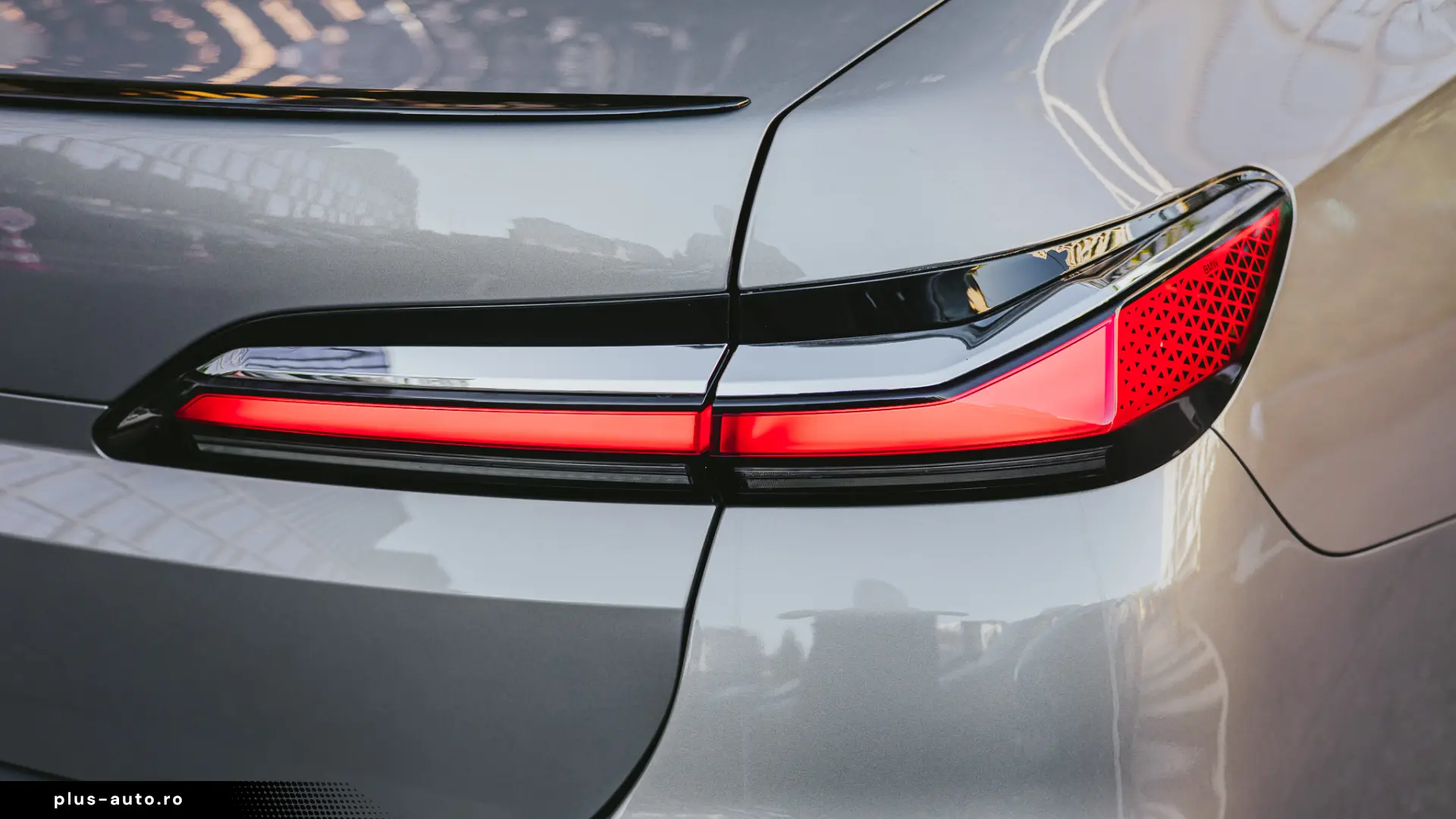 BMW 740d xDrive - oxide grey